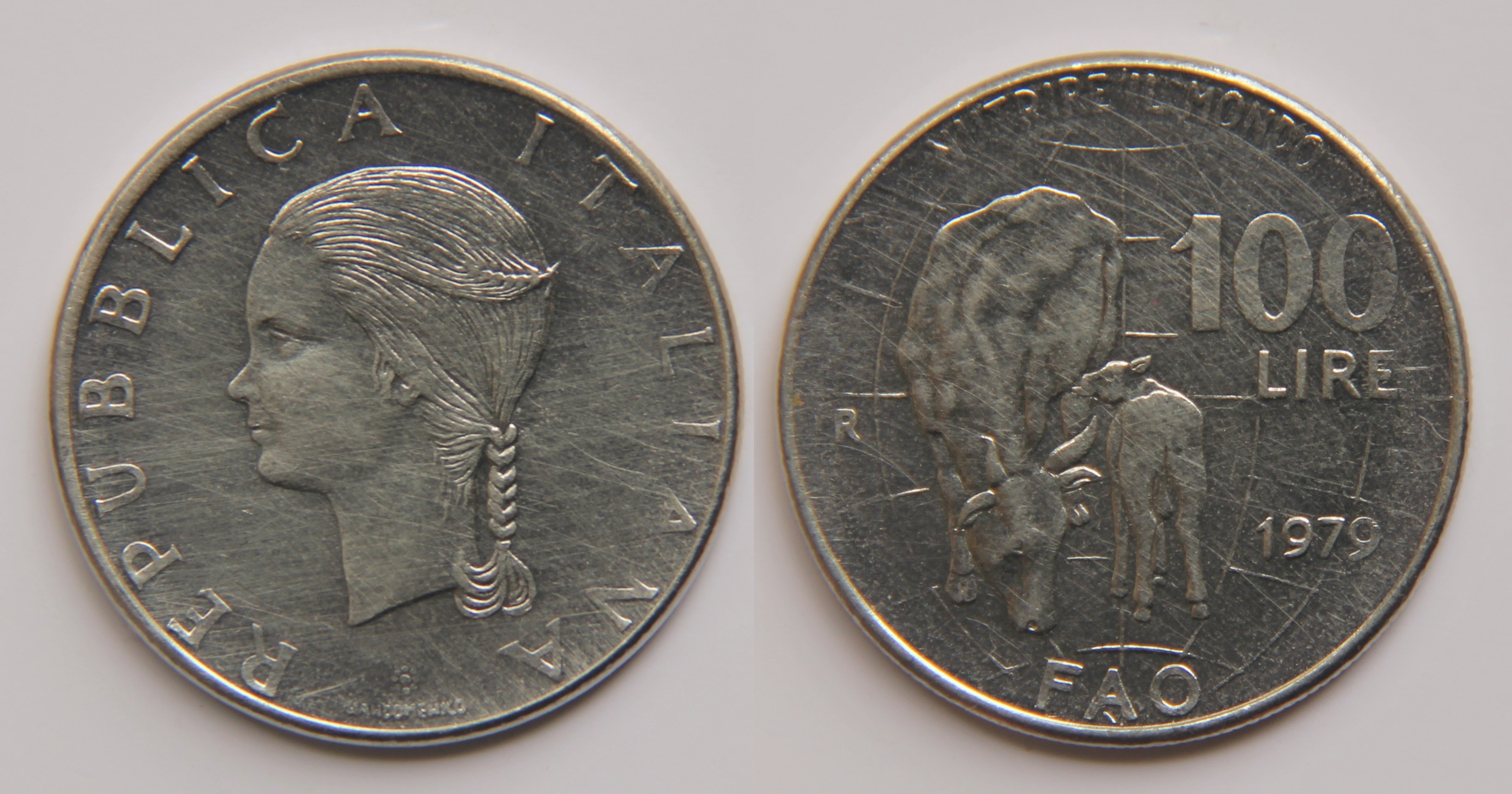lira | Tozlu Mikrofon