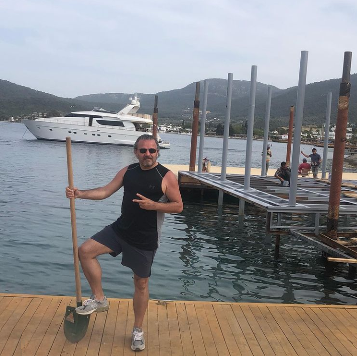 Gökhan Kimsesizcan Kimdir