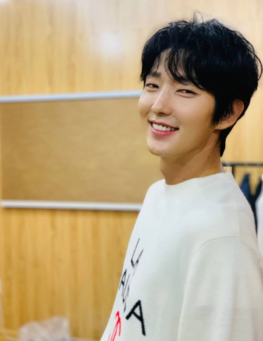 Lee Joon Gi Kimdir
