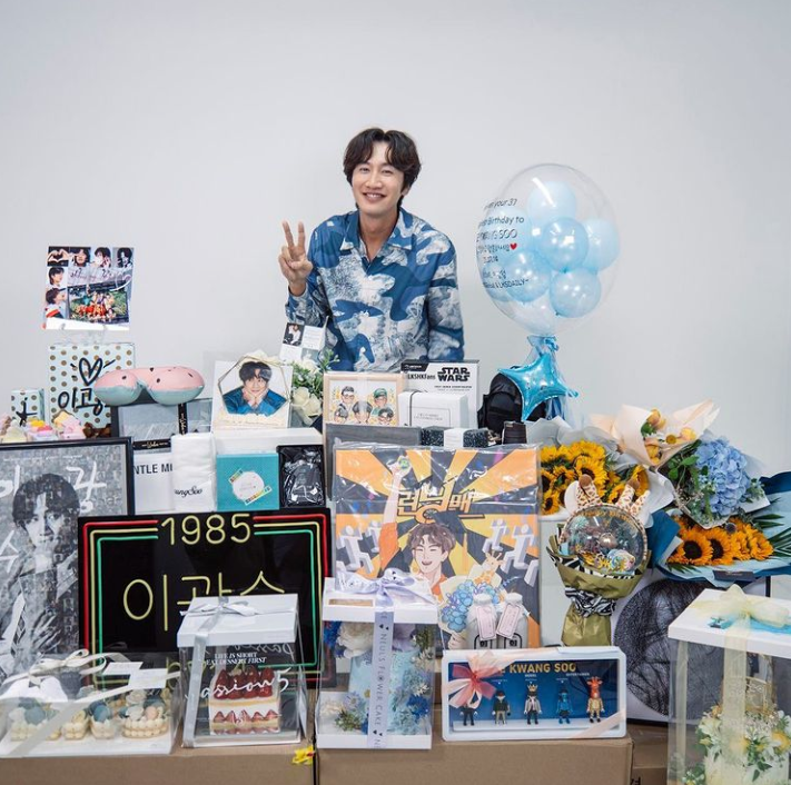 Kwang Soo Lee Kimdir