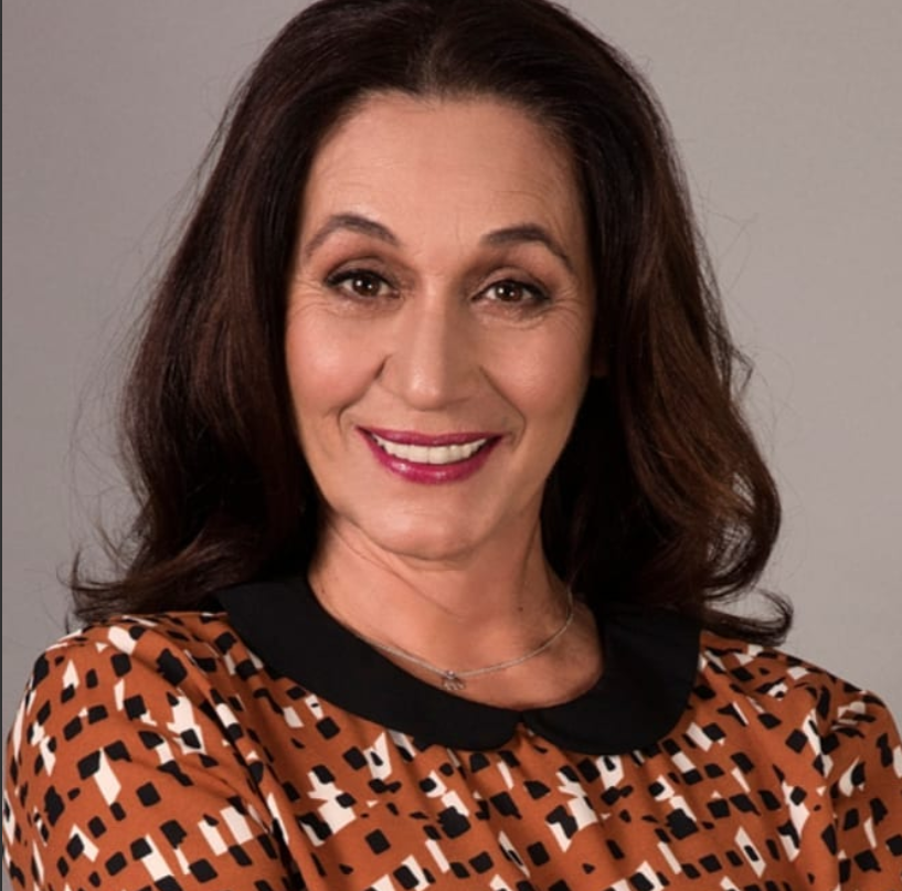 Nazan Ayas