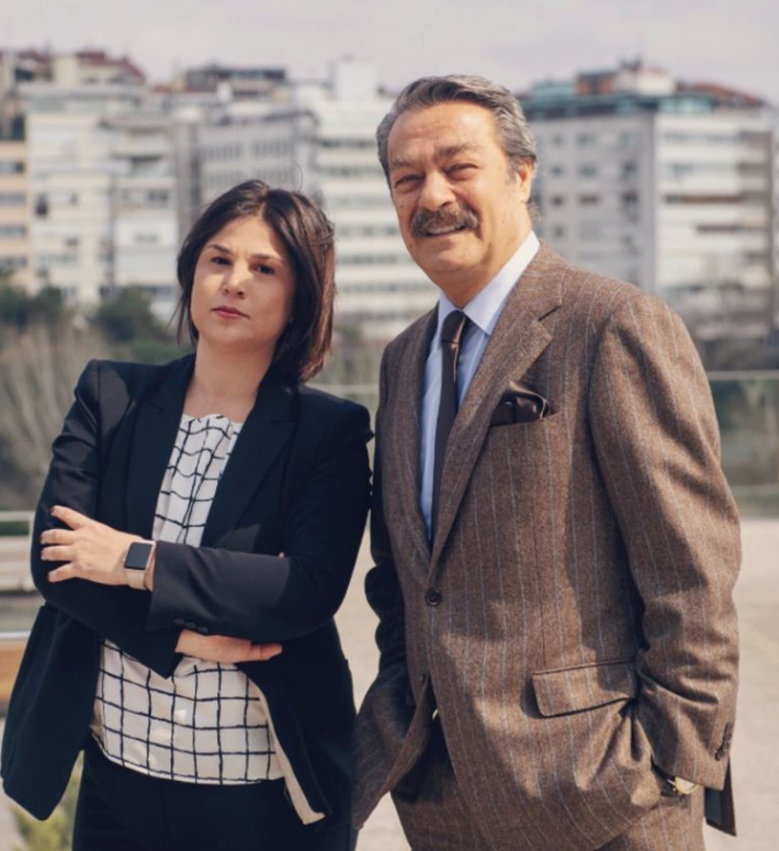 İpek Özbey