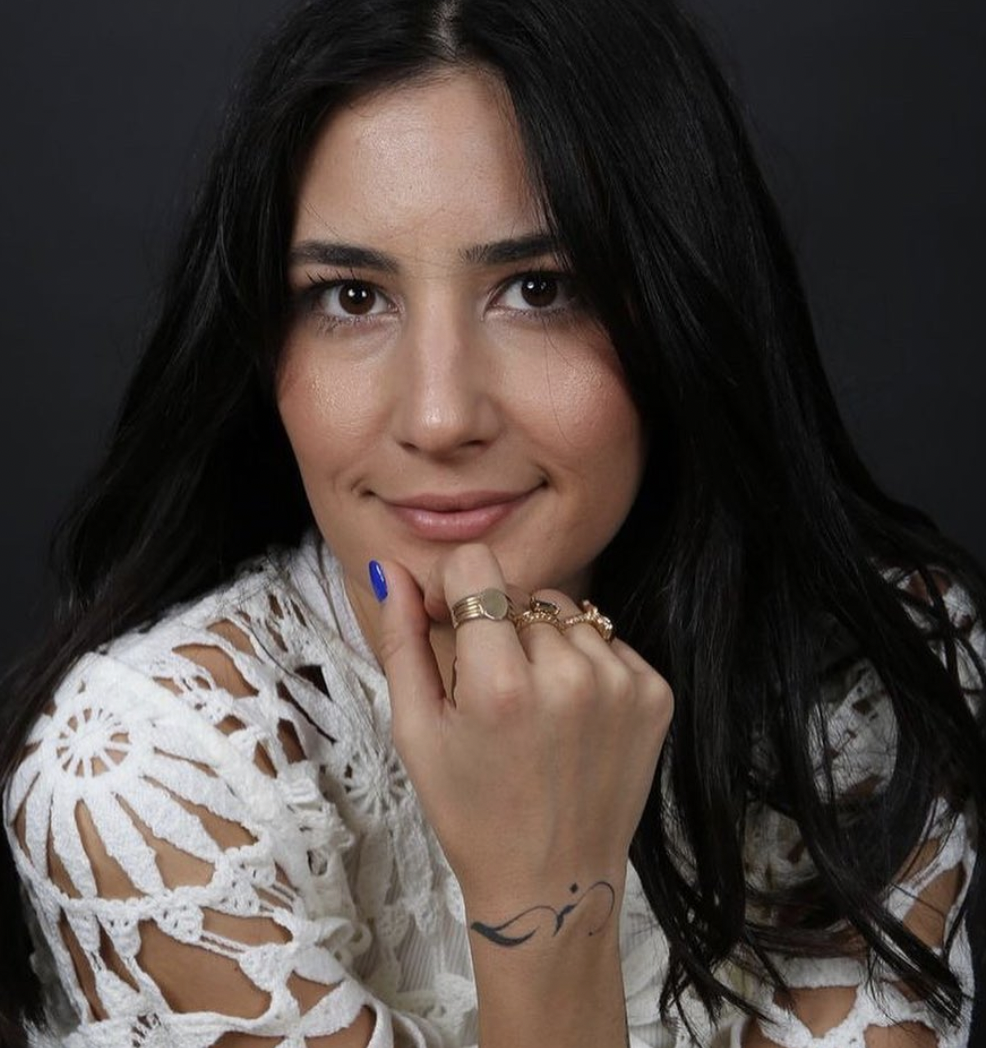 nazlicanelestekinnereli Tozlu Mikrofon