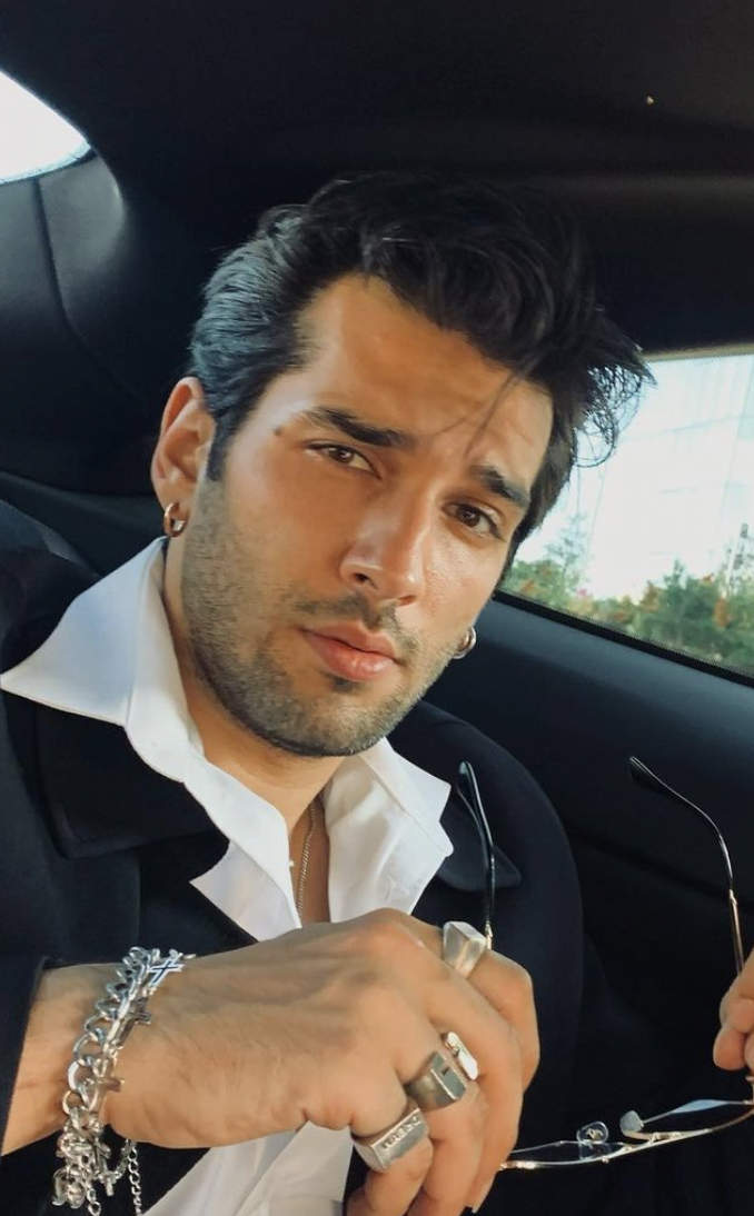 baran-bolukbasi-dizileri | Tozlu Mikrofon