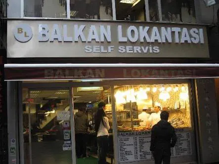 besiktas ta ucuza yemek yiyebileceginiz yerler tozlu mikrofon