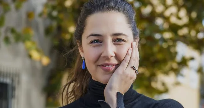 melis birkan kimdir nereli ve kac yasinda tozlu mikrofon