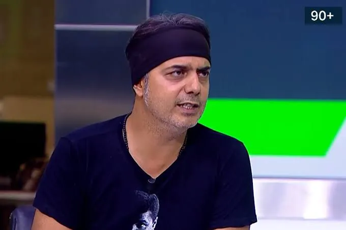 Ali Ece Neden Bandana Takiyor Ali Ece Sac Mi Ektirdi Ali Ece Nin Bandanasiz Hali Tozlu Mikrofon Ali Ece Neden Bandana Takiyor Ali Ece Sac Mi Ektirdi Ali Ece Nin Bandanasiz Hali Tozlu Mikrofon