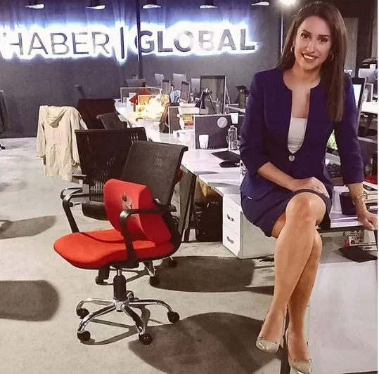 haber global sunucusu gozde seker kimdir nereli ve kac yasinda evli mi boyu tozlu mikrofon