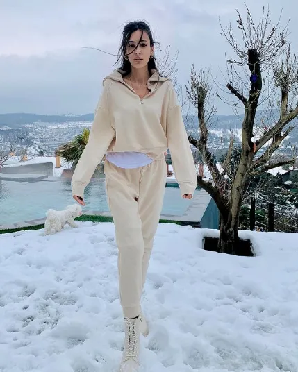 cansu melis karakus kimdir nereli ve kac yasinda boyu sevgilisi diziler tozlu mikrofon