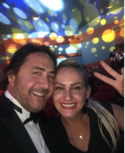 hakan mericliler kimdir nereli ve kac yasinda boyu esi oynadigi diziler tozlu mikrofon